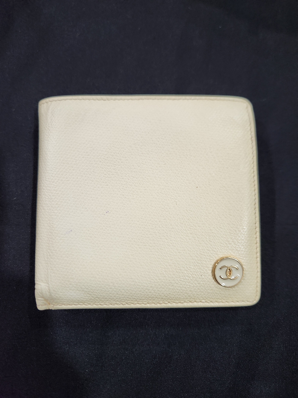 Authentic Chanel Cream Leather Bifold Wallet